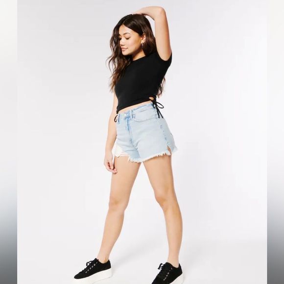 🍓Hollister Black Short Sleeve SIDE CINCH BABY Crop Top/Tee - Picture 4 of 6